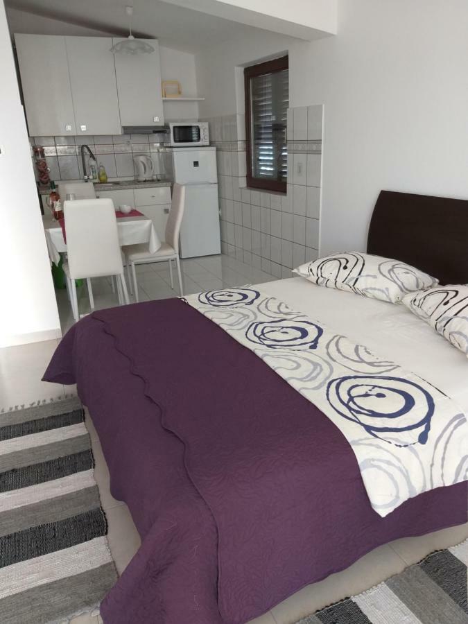 Apartmani Dubravka بيبينيا المظهر الخارجي الصورة